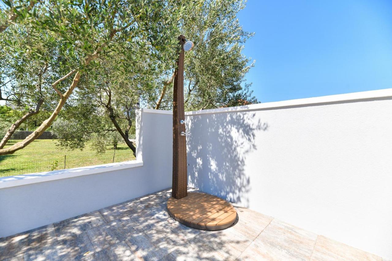 Pool House Luka Διαμέρισμα Ζαντάρ Εξωτερικό φωτογραφία